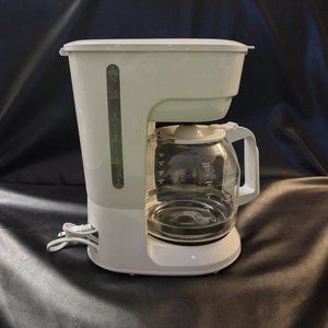 Mainstays 12 Cup White Coffee Maker With Removable Filter Basket